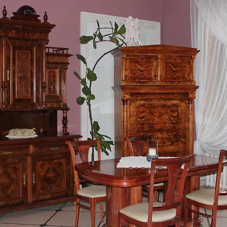 Palac Bialy Ksiaze * Bartoszyce